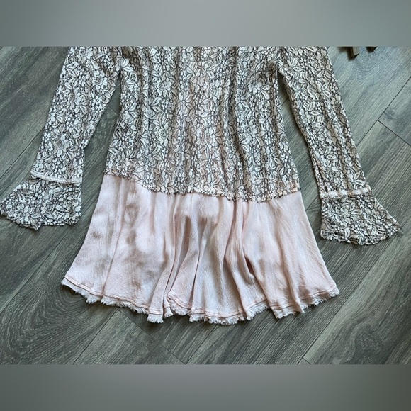 Free People Tell Tale Keyhole Gauzy Eyelash Lace Trapeze Dress in Pearl L - Picture 13 of 16